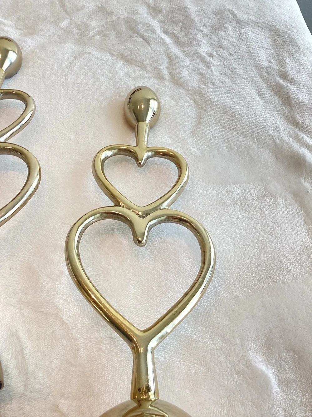 Anthropologie Gold Heart Candleholders Taper Candles New Champagne Stacked Heart